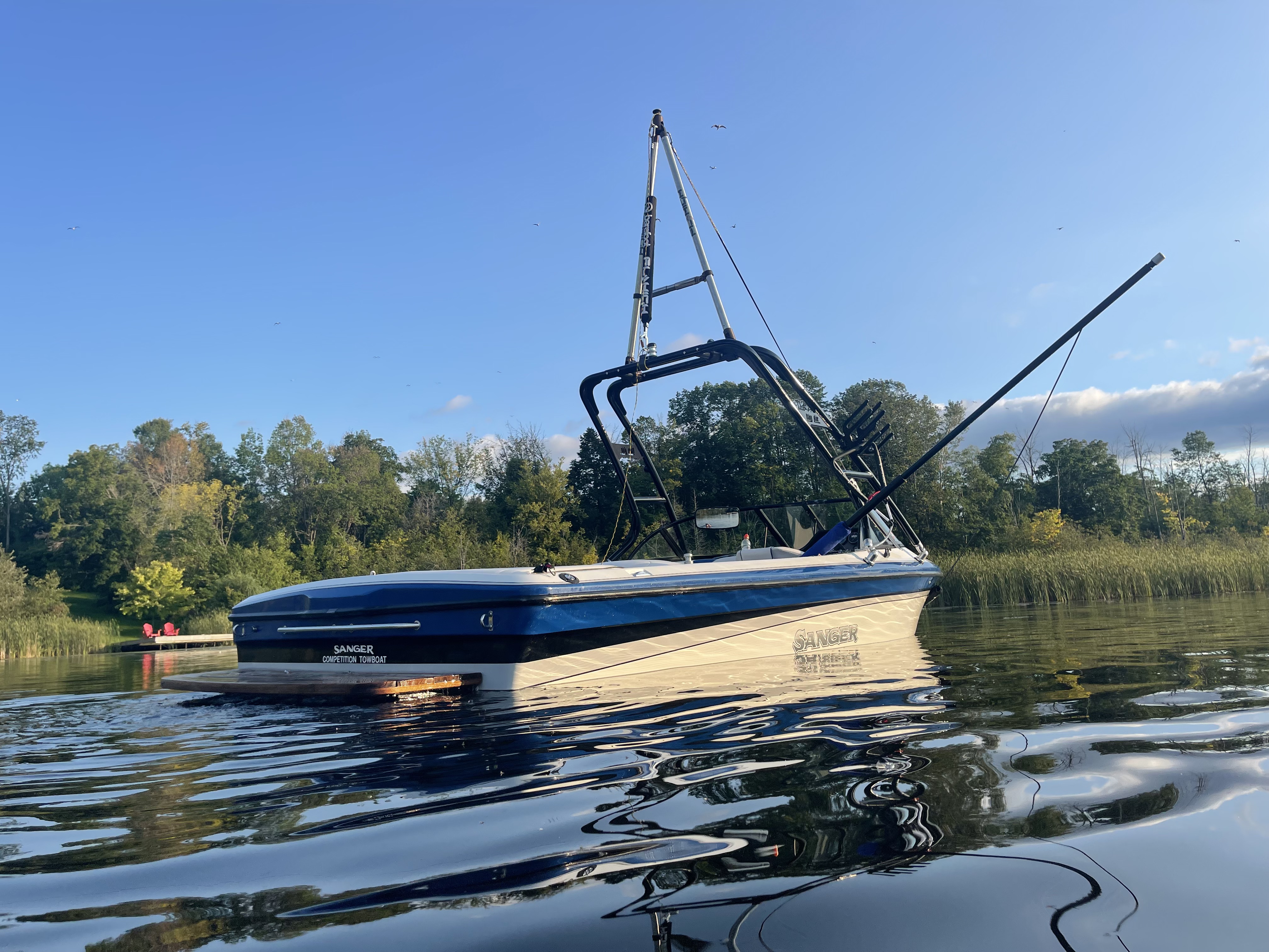 Sanger DLX boat